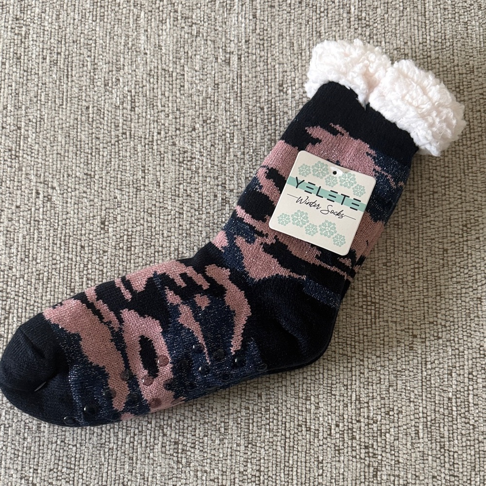 Yelete.  Cozy Black, navy, and Pink Patterned Socks